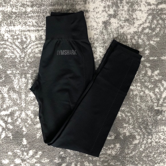 Gymshark Pants - Gymshark Lightweight Seamless Leggings small black